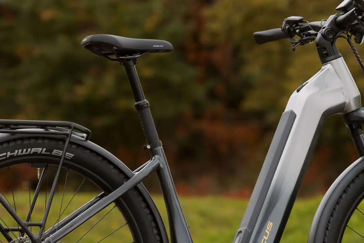Focus Aventura2 FS 6.7 Wa E-Bike - Silver - Image 5