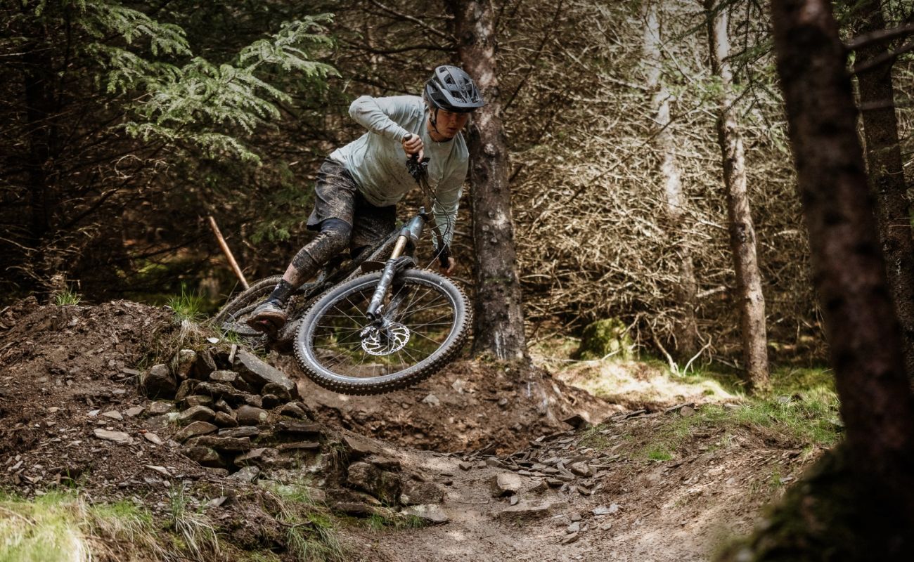 Orbea Wild LT H10 eMTB 2027 - Avinox M2S 800Wh, 170mm Fox 38 - Image 4