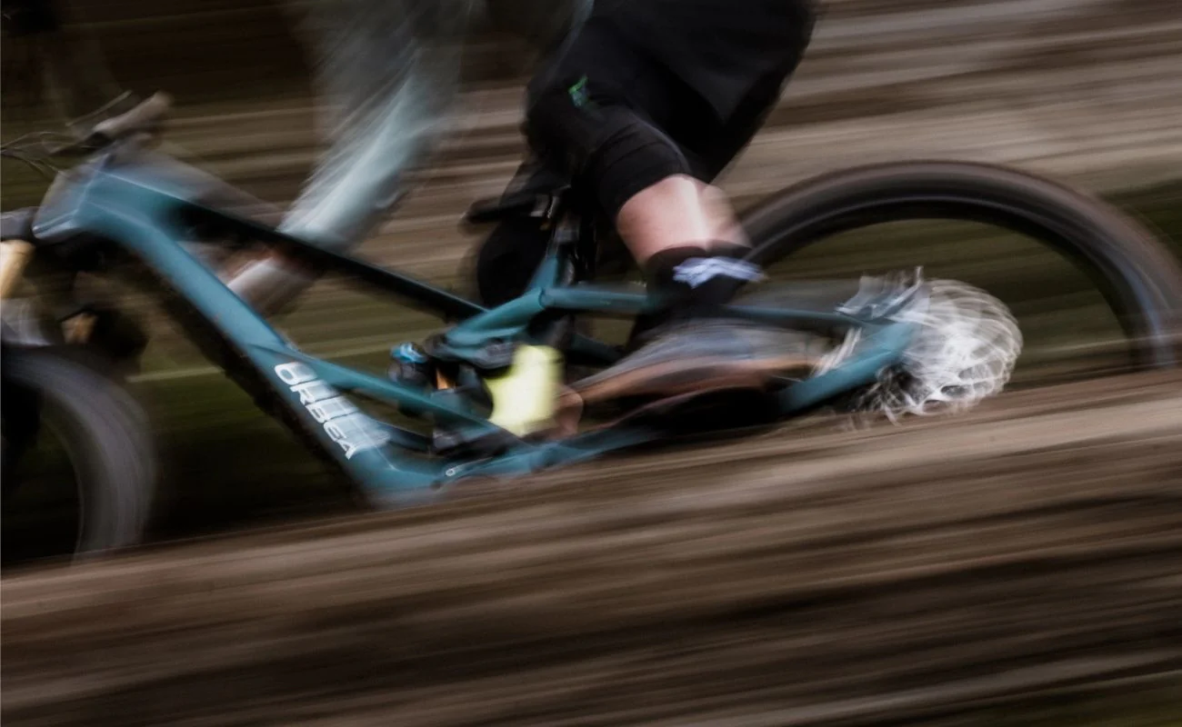 Orbea Wild LT M10 Carbon eMTB 2027 – Avinox M2S 800Wh, 170mm Fox 38 Factory - Image 7